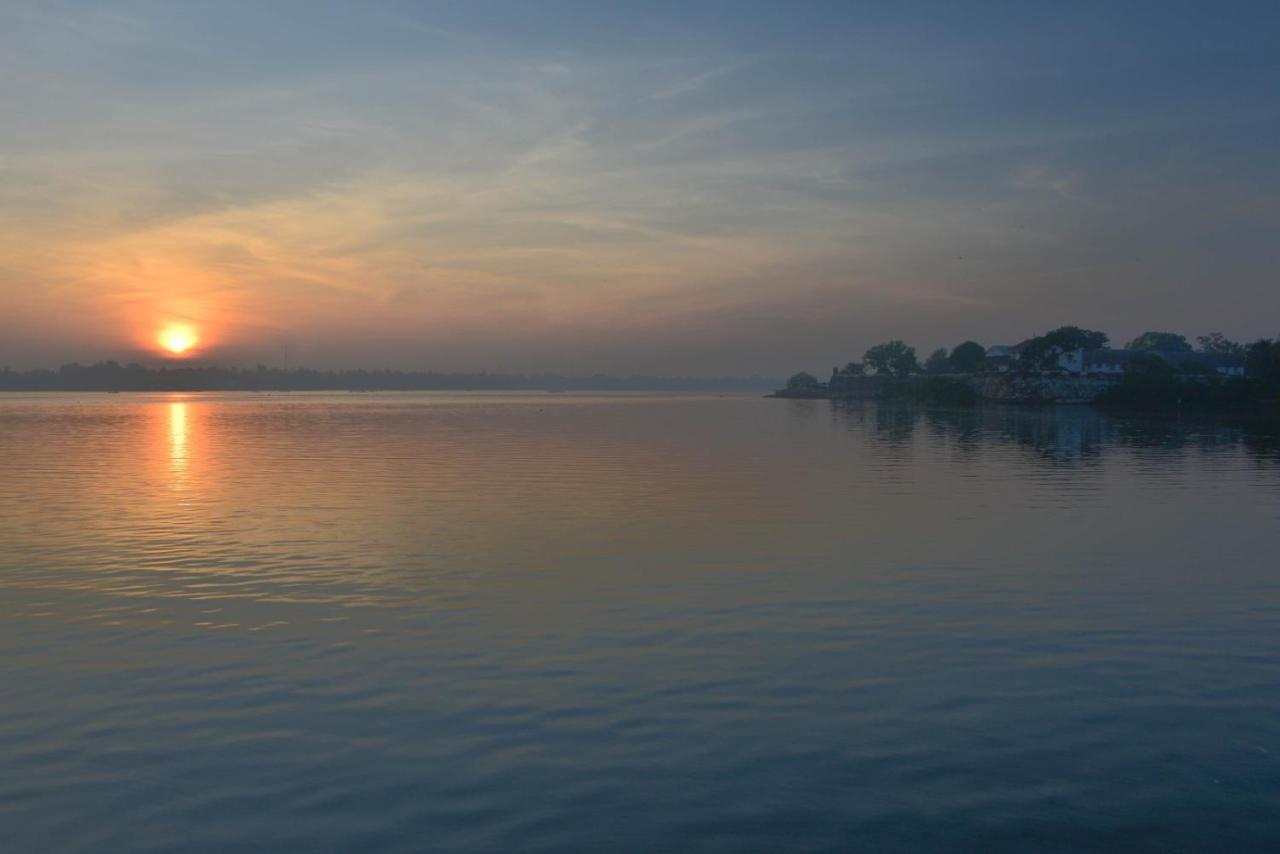 15Lmd Villa In Front Of The Lagoon Batticaloa Zewnętrze zdjęcie